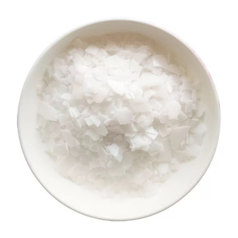 স্কিনকেয়ার NaOH CAS 1310-73-2-এ দ্রবণীয় ক্ষার 99% কস্টিক সোডা ফ্লেক্স সোডিয়াম হাইড্রক্সাইড